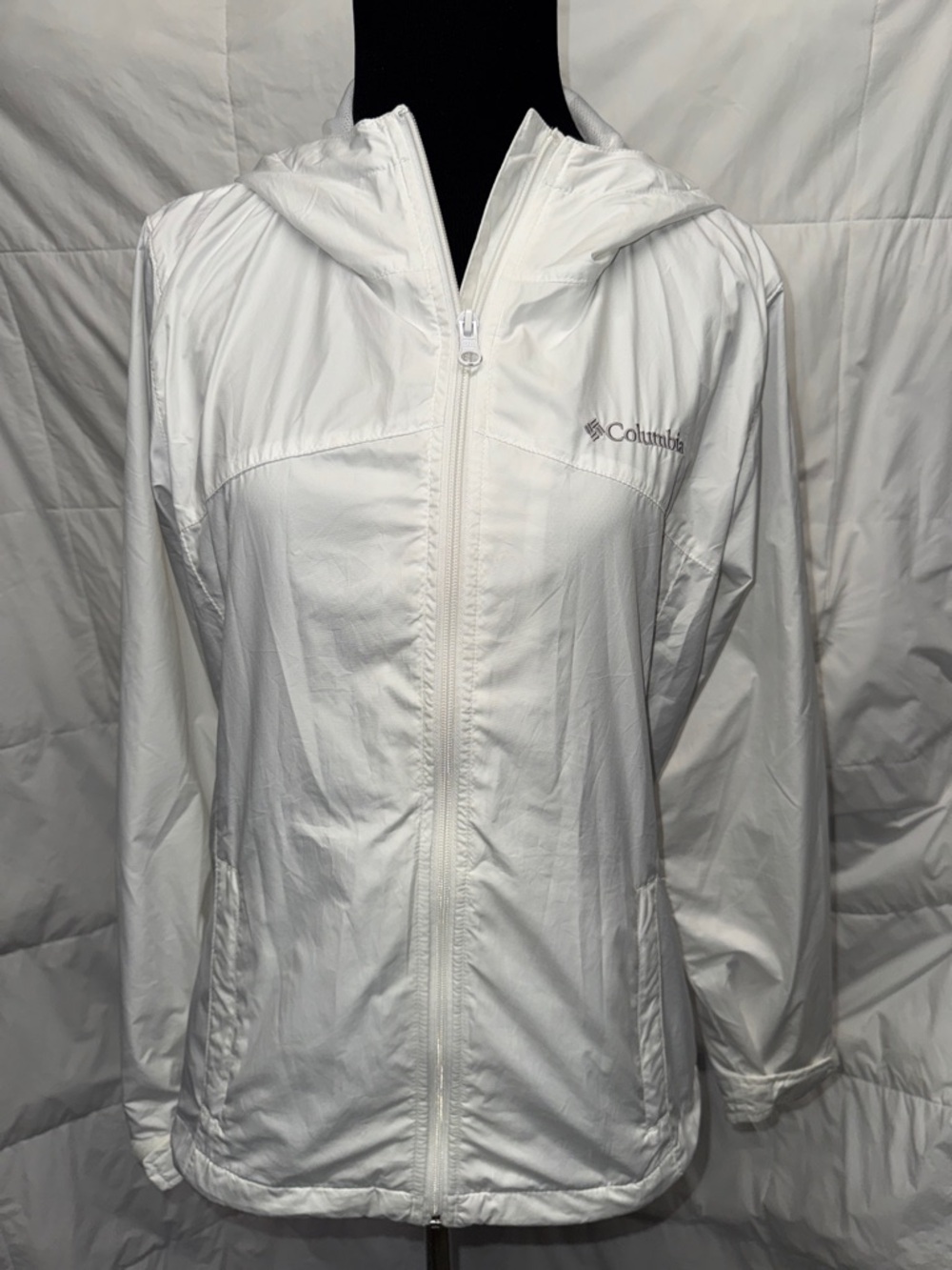 Columbia Women's White Lightweight Hooded Windbreaker Jacket